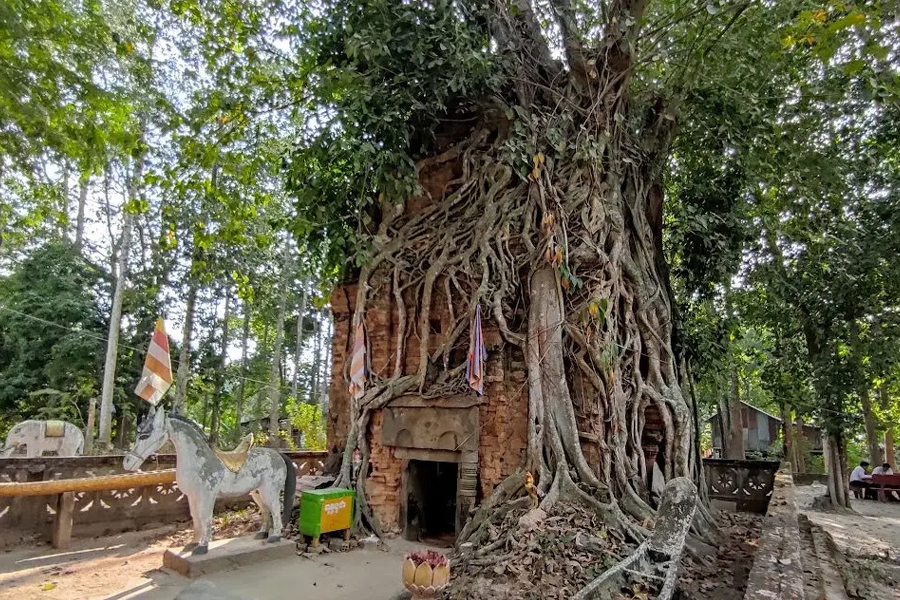 Chong Srok Temple, Prey Veng