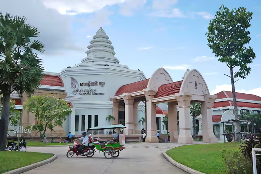 How to get to Angkor National Museum