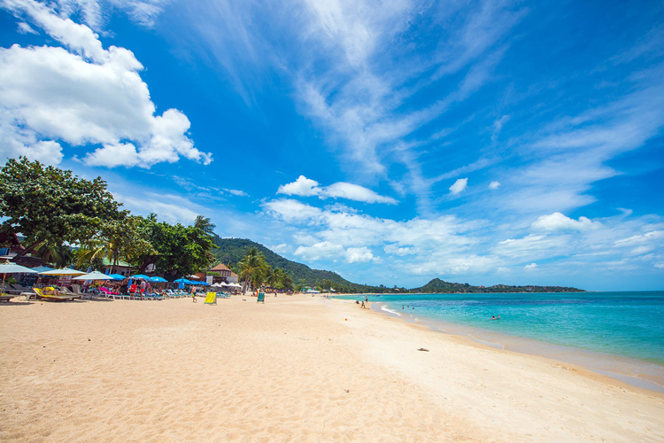 Lamai beach is known for its laid-back atmosphere and diverse range of attractions