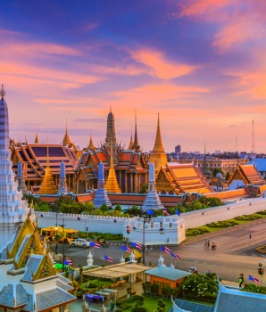 Bangkok Tour 3 days: Exploring Golden Temples