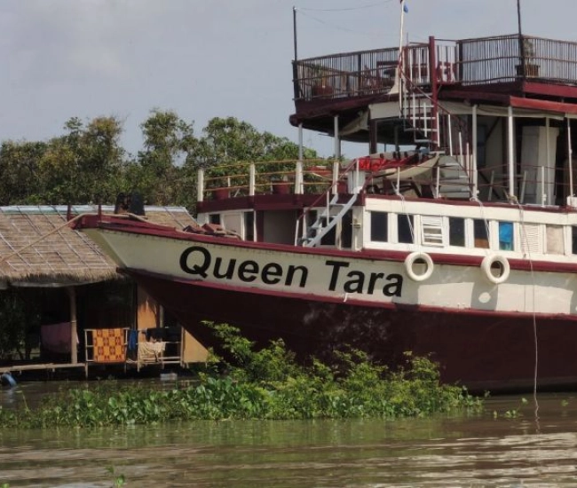 Tara River Boat