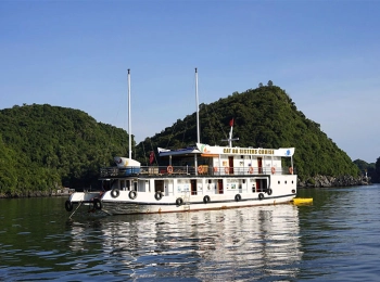 Cat Ba Sisters Cruise 