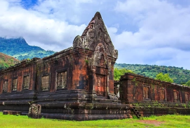 Khong Island - Pakse -  Luang Prabang (B)