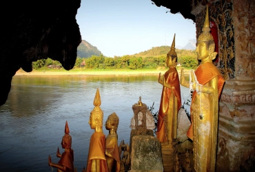 Luang Prabang - Pakbeng (B, L, D)