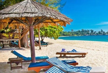 Sihanouville beach free & easy (B)