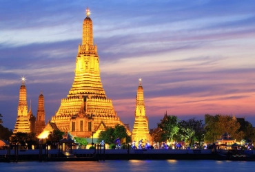 Bangkok City Tour – Flight to Chiang Mai (B)