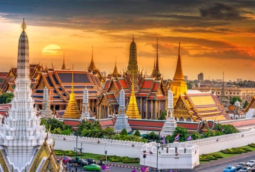 Bangkok City Tour – Flight to Phuket (B)
