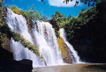 Ratanakiri – Waterfalls & Yak Loam Lake (B)
