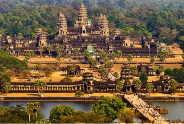 Siem Reap – Angkor Temples Biking (B, L)