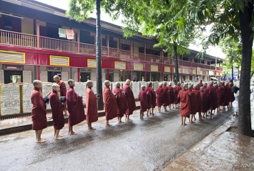 Inle Lake- Heho – Mandalay (B)