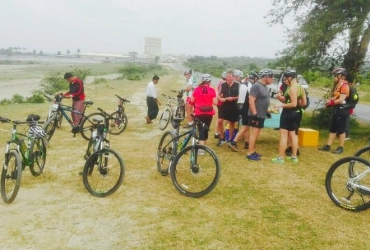 Cycling to Mingun – City tour Mandalay (L, D)