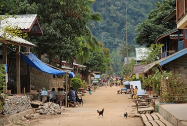 Muong Ngoi- Luang Prabang (B)