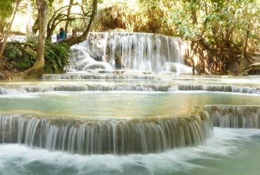 Nong Khiaw- 1000 waterfalls (B, L, D)