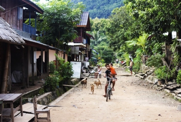 Ban Sop Chem - Muang Ngoi - Nong Khiaw (B, L, D)