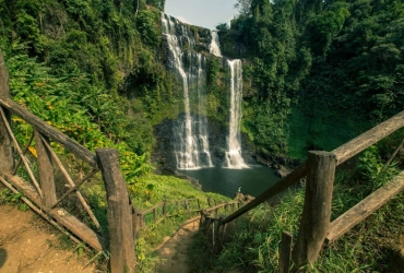 Paksong - Lalay Border to Hue ( Vietnam) (B)