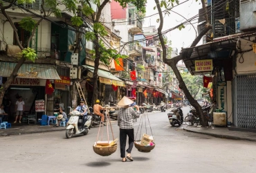 Hanoi  (B)