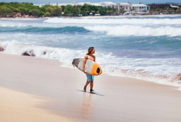 Kuta - Watersports Combo & Balinese Couple Spa.