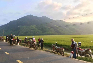 Mai Chau – Tan Ky (B) ~ 300 km