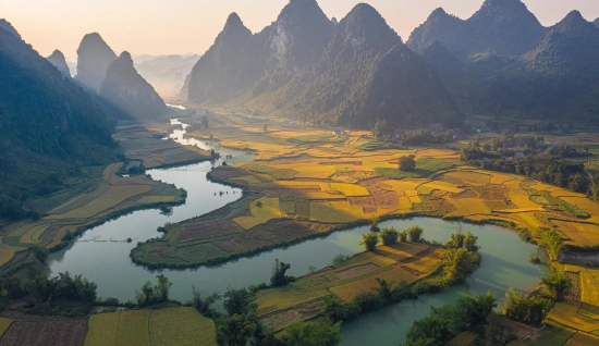 Cao Bang Bac Kan Tour 3 days: Nature Adventure