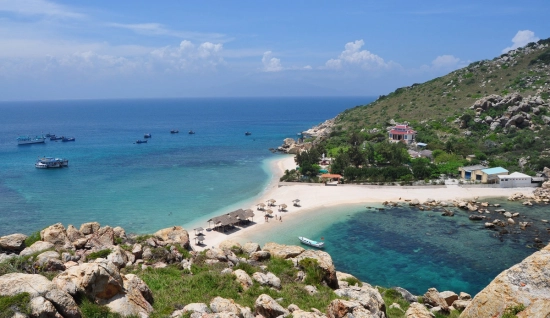 Nha Trang Tour Full-day: Cruise Adventure