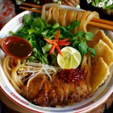 Vietnam Food Tour 10 days: Vietnamese Cuisine Experience