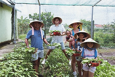 Saigon –Amazing farm trip with healthy cooking class (B, L)