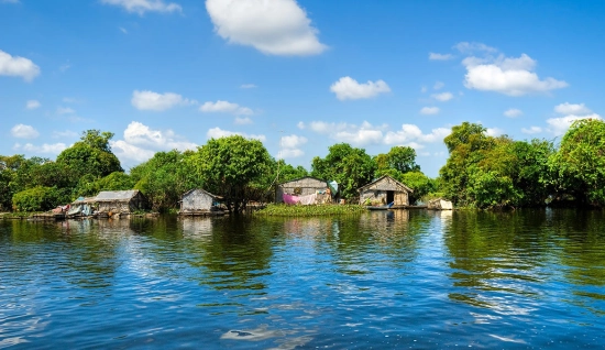 Angkor Trekking Tour 3 Days: Jungle Trek & Temple Discovery