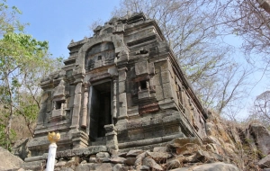 Cambodia Cycling Tour 12 Days: Southern Coast Trails