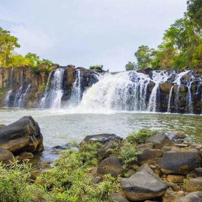 Tad Lo Waterfall