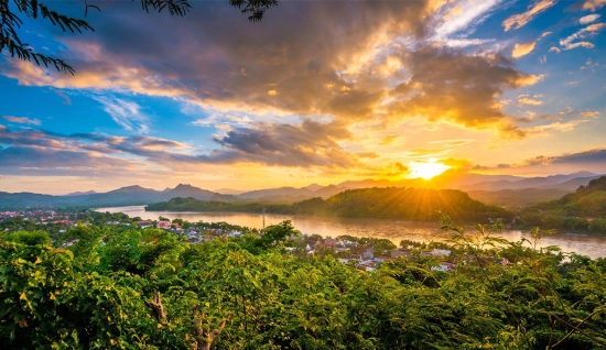 Laos Luxury Tour 8 days: Romatic Laos