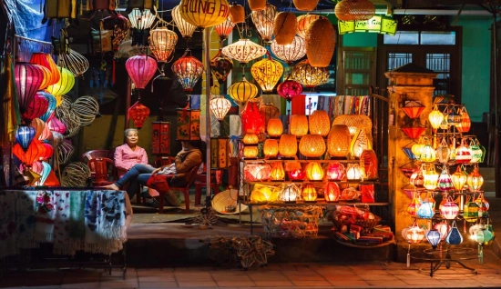 Hoi An Tour Full-day: Hoi An Lantern Crafting Adventure