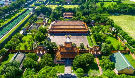 Hue Tour 1-Day: Discover The Imperal City of Hue