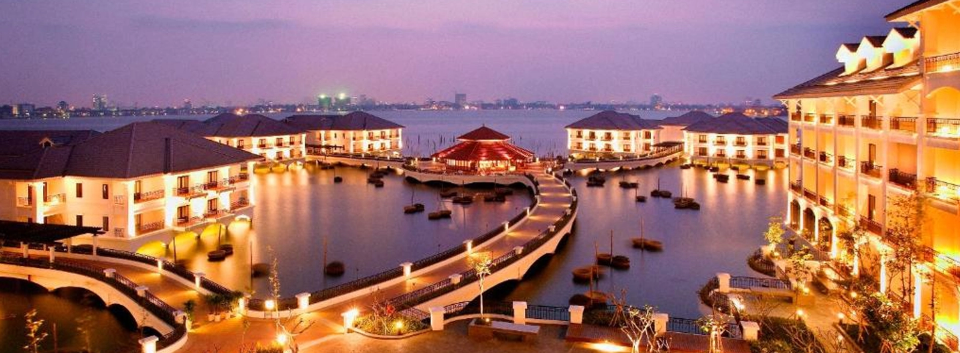 Hotels to stay in Hanoi