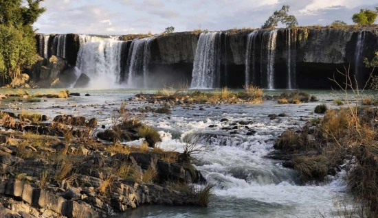 Buon Ma Thuot Tour 2 days: Lak Lake - Waterfall