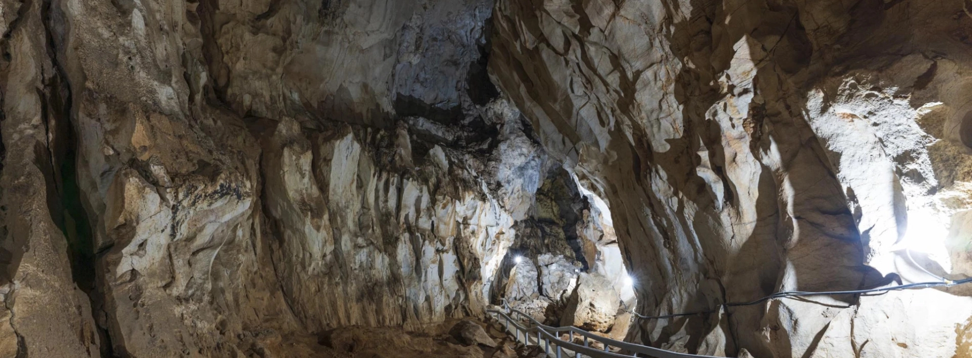 Chom Ong Cave