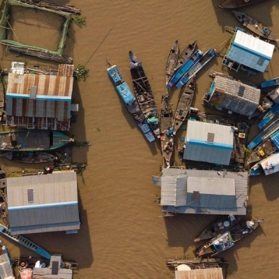 Kampong Chhnang floating village