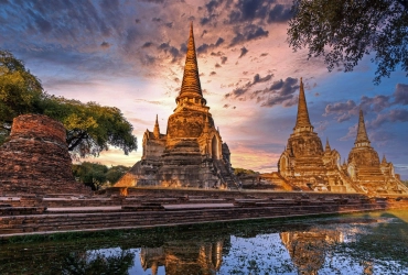 Ayutthaya – Historical Park– Flight to Chiang Rai (B)