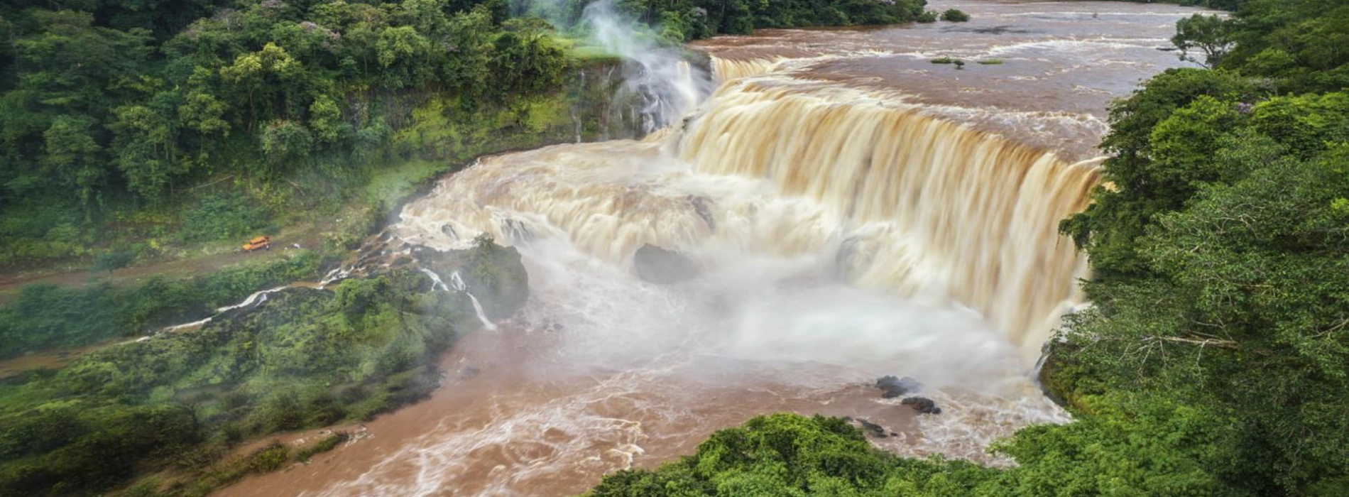 Sae Pong Lai Waterfall