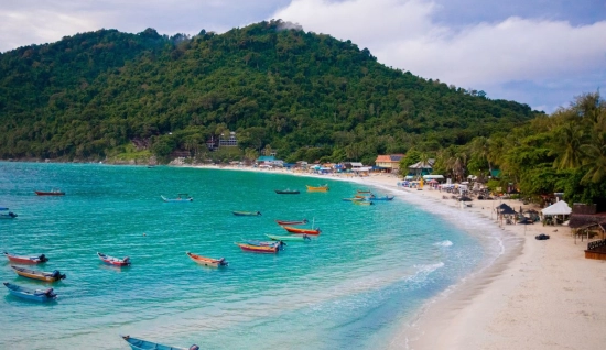 Perhentian Island Tour 5 days: Magnificent Island