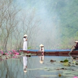 Perfume Pagoda Tour 1 day: Perfume Pagoda exploration