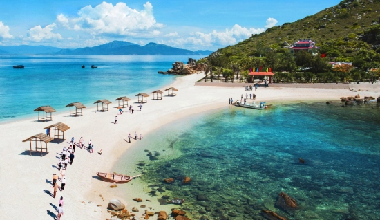 Nha Trang Trip 1-day: Exploring the islands of Nha Trang