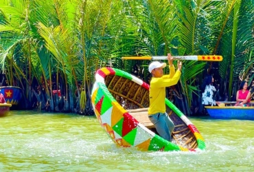 Eco Cam Kim village - Cam Thanh Biking & Basket boat tour (B, L)