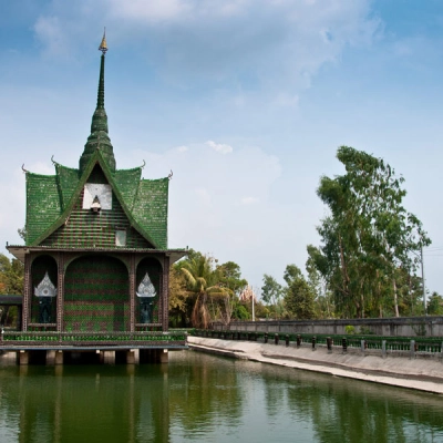 Wat Pa Maha Chedi Kaew