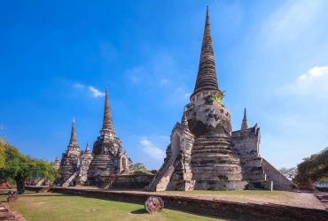 Ayutthaya – Bang Pa-In - Bangkok (B)