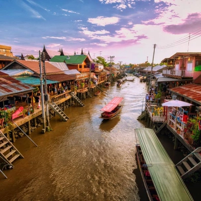 Amphawa Floating Market