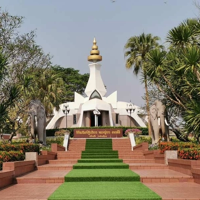 Wat Tham Klong Phen