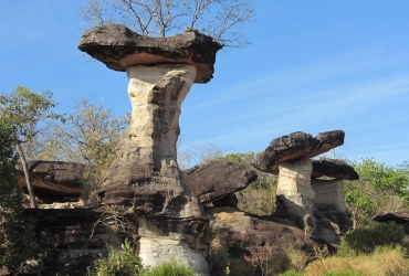 Khong Jiam - Pha Taem National Park - Mekong (B, L, D)