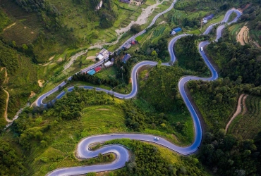 Dong Van Geopark discovery (B, L, D)