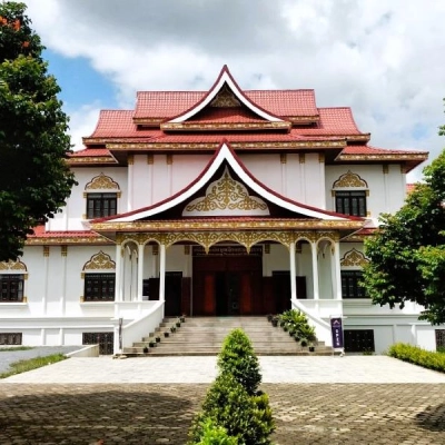 Xieng Khouang Provincial Museum