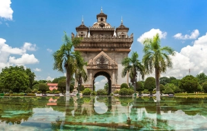Vietnam-Laos 15 Days tour: From Ancient Towns to Riverside Wonders